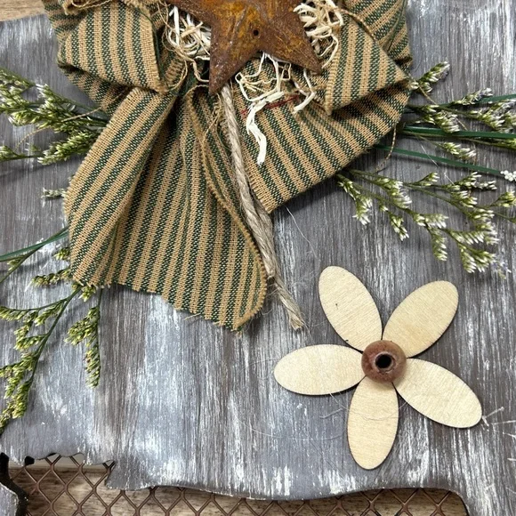 Rustic Farmhouse Wall Decor with Cow Cutout and Bow - Picture 6 of 9